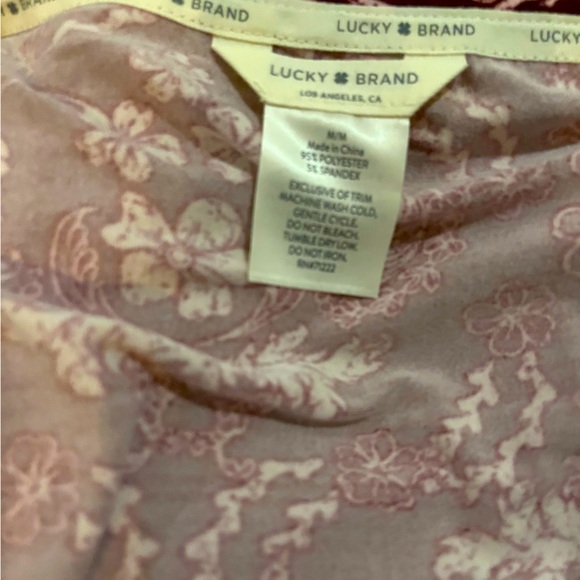 Beautiful women’s lucky brand pj set. Multiple sizes available. - Picture 5 of 8
